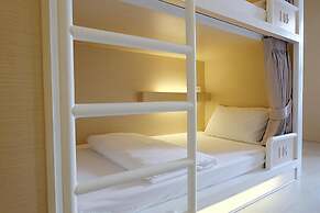 About A Bed Hostel Chiangmai