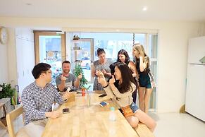 About A Bed Hostel Chiangmai