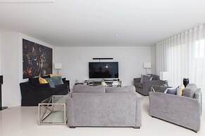 Luxurious Central Edinburgh Apartment - Sleeps 6