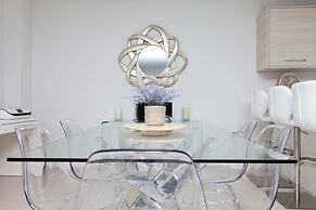 Luxurious Central Edinburgh Apartment - Sleeps 6