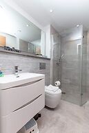 Luxurious Central Edinburgh Apartment - Sleeps 6