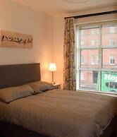 2 Bed Historical Christchurch With Parking