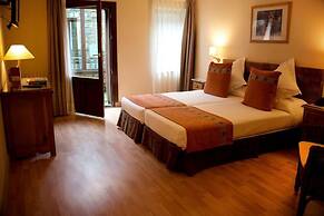 Hotel Vilagaros Apartamentos