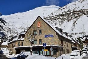 Hotel Vilagaros Apartamentos