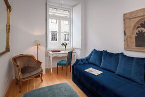 Aurea Once Upon a House