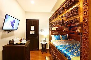 Songkhla Tae Raek Antique Hotel