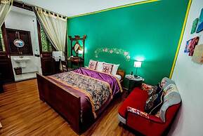 Songkhla Tae Raek Antique Hotel