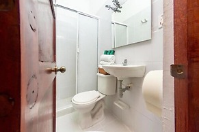 Hotel Ayenda Casa Cano 1805