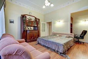 Spb2Day Vosstaniya 42