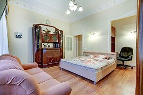 Spb2Day Vosstaniya 42