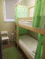 Hostel V Biblioteke