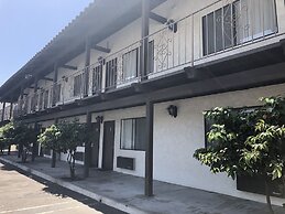Cozy Inn