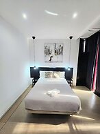 AYZ Javier Cabrini - Auto check-in property