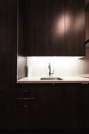 Luxury One Bedroom by Rogers Centre