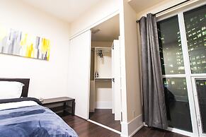 Luxury One Bedroom by Rogers Centre