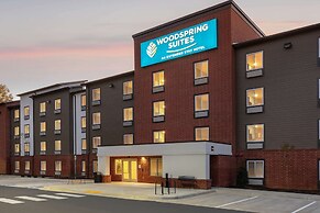 WoodSpring Suites Washington DC East Arena Drive