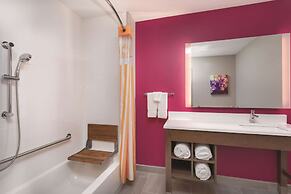 La Quinta Inn & Suites by Wyndham South Jordan