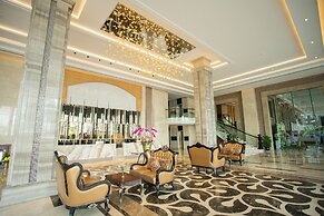 The Mira Central Park Hotel