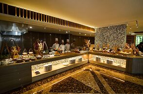 The Mira Central Park Hotel