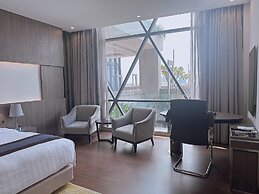 The Mira Central Park Hotel