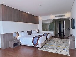 The Mira Central Park Hotel