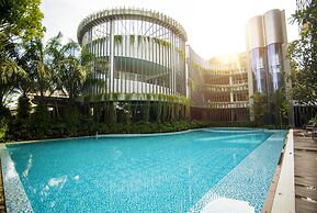 The Mira Central Park Hotel