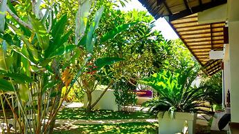 Villa Kalachuchi B&B