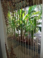 Villa Kalachuchi B&B