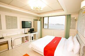 Yeosu Beach Hotel