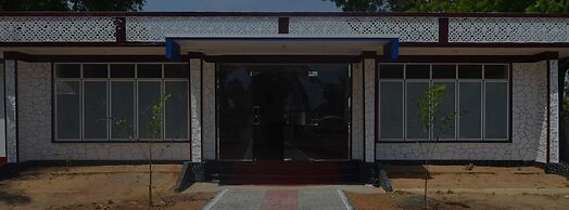 Delight Guest House And Restaurant