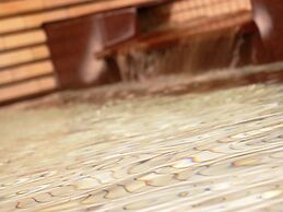 Tuji Wakuwaku Land Minshuku Chaya