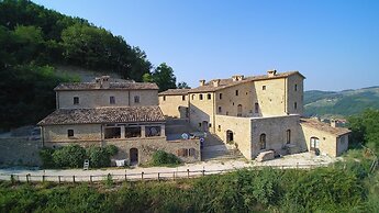 Borgo Storico Cisterna