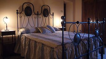 Borgo Storico Cisterna