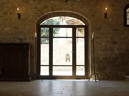 Borgo Storico Cisterna
