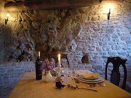 Borgo Storico Cisterna