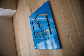 Blue Hotel