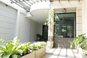 Neveu Premier Residence