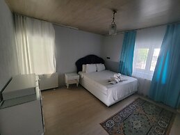 Shah Sultan Ozturk Hotel