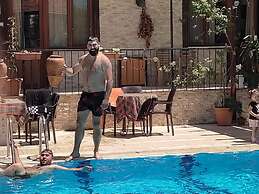 Shah Sultan Ozturk Hotel