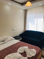 Shah Sultan Ozturk Hotel