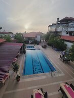 Shah Sultan Ozturk Hotel