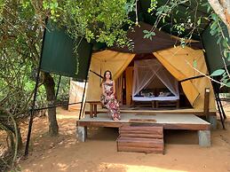Back of Beyond Dune Camp - Yala