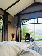 Wide Horizons Mountain Retreat