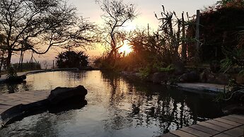 Wide Horizons Mountain Retreat