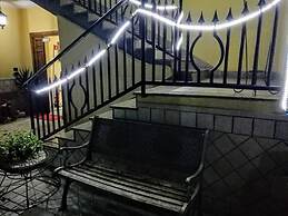 Garden Inn