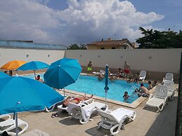 Garden Inn