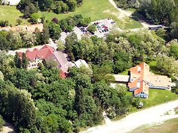 Geréby Kúria Hotel és Lovasudvar