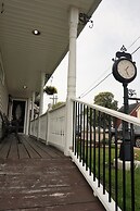 Inn on The Harbour