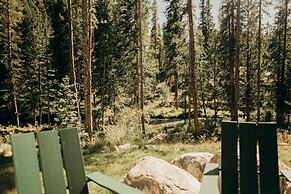 River's Edge 4 Bedroom Home by RedAwning