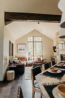 River's Edge 4 Bedroom Home by RedAwning